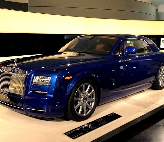 Blue Rolls Royce Inside